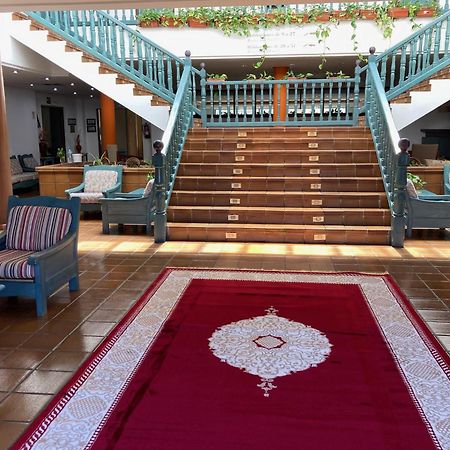 Hotel อัลมาโกร ภายนอก รูปภาพ
