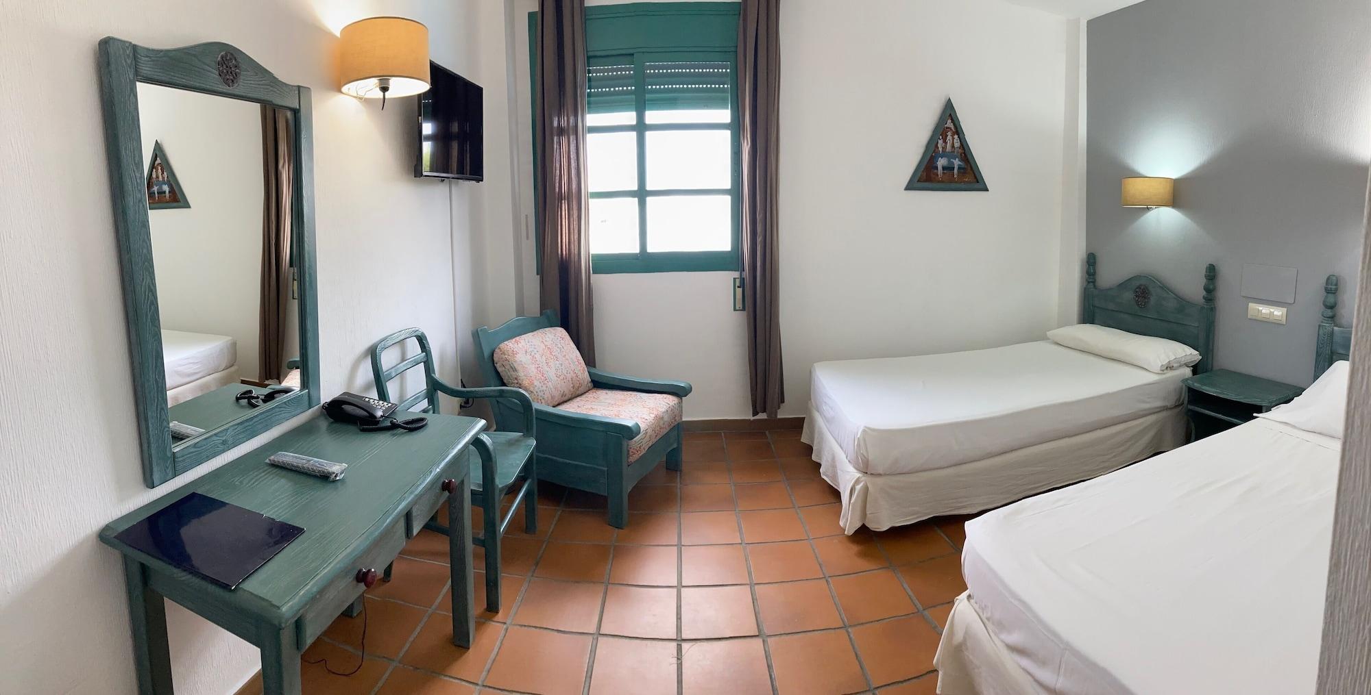 Hotel อัลมาโกร ภายนอก รูปภาพ
